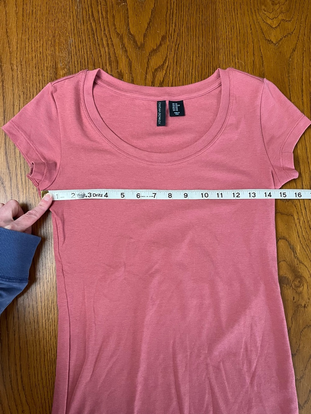 Cynthia Rowley Scoop Neck Short Sleeve Tee - rose Pink - Picture 5 of 6